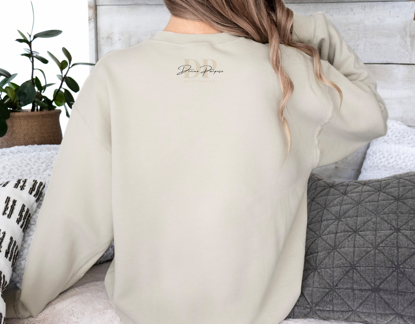 Mom Crewneck